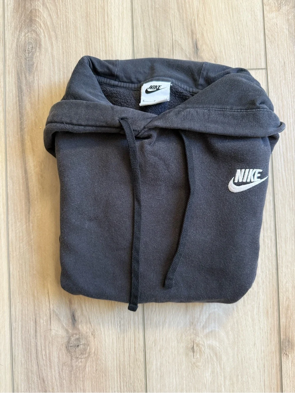Nike Men's faded black hoodie